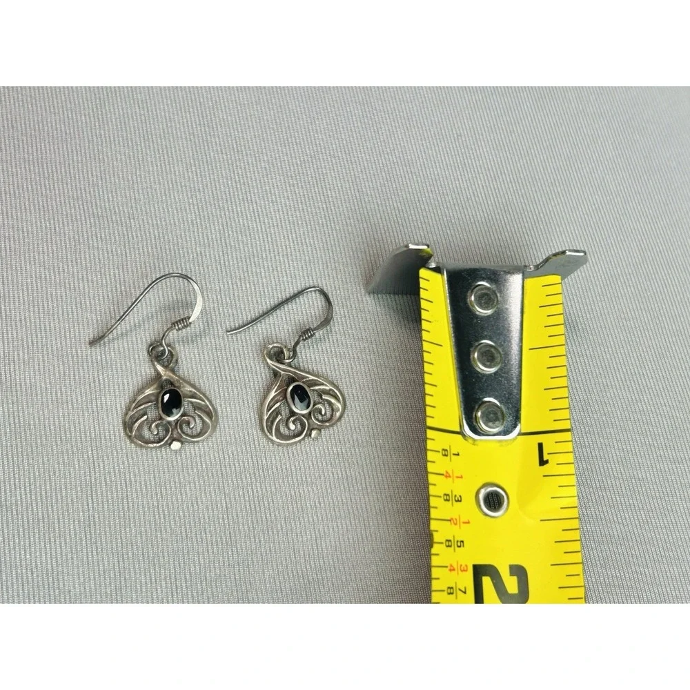 Sterling‎ Silver Pair Of Dangle Earrings .925